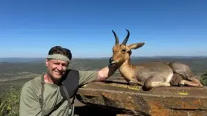 mountain reed buck hunt south africa
