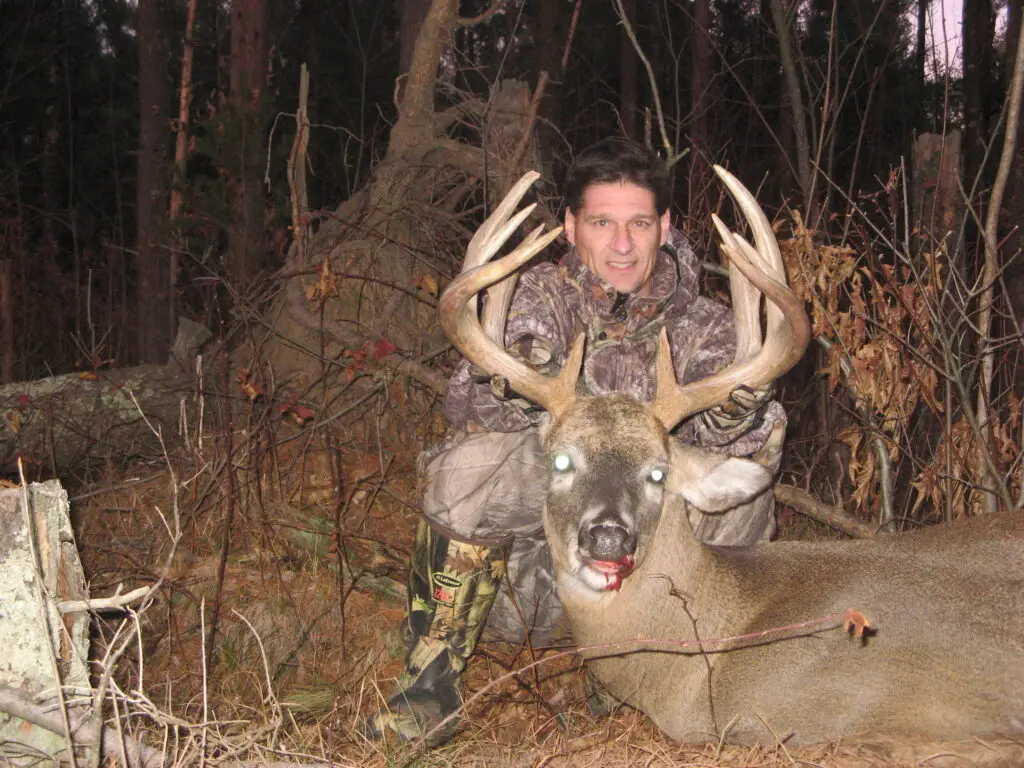 whitetail deer hunting wisconsin